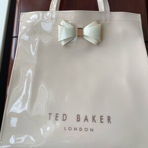 Ted Baker Bow Icon Elegant Cream Tote - width 14”, height 14”